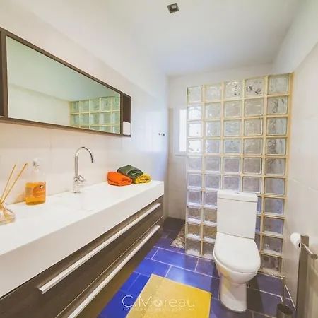 Haut de villa type t3 calme et lumineux Appartement *