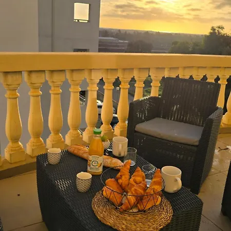 Apartment T3 Calme Et Lumineux